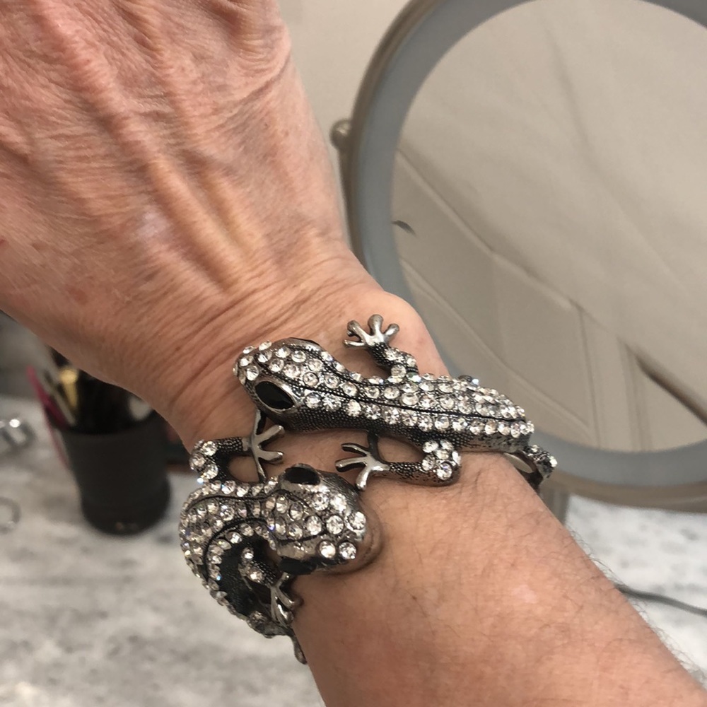 Lizard bangle bracelet - Picture 3 of 4